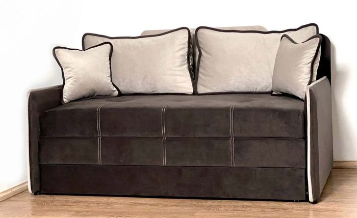 Софа Лион – 107