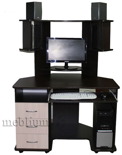 Компьютерный стол Ника Рамундо-20